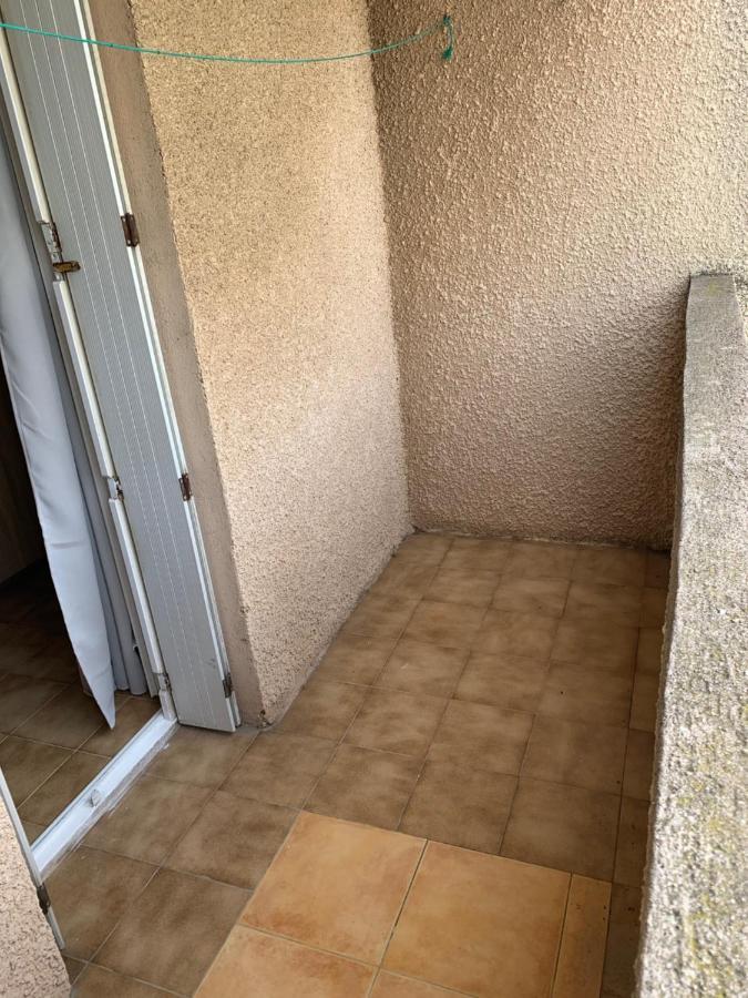 Studio Vue Montagne Avec Parking Gratuit Apartment Bastia  Ngoại thất bức ảnh